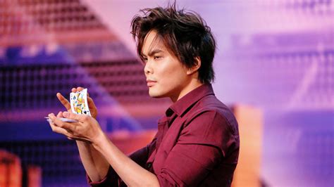 How Shin Lim Amazes with his Expert Cardistry Skills
